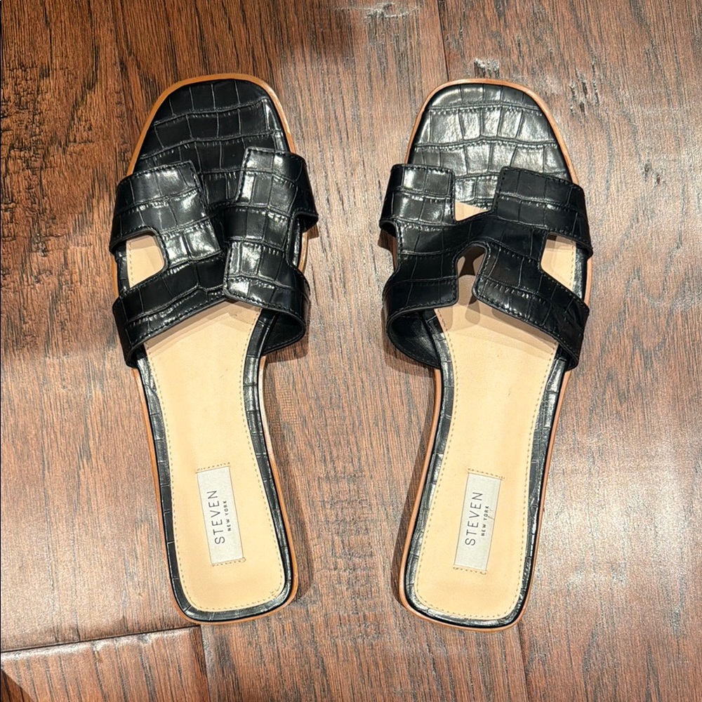 Steven New York Black Croc-Embossed Slide Sandals
